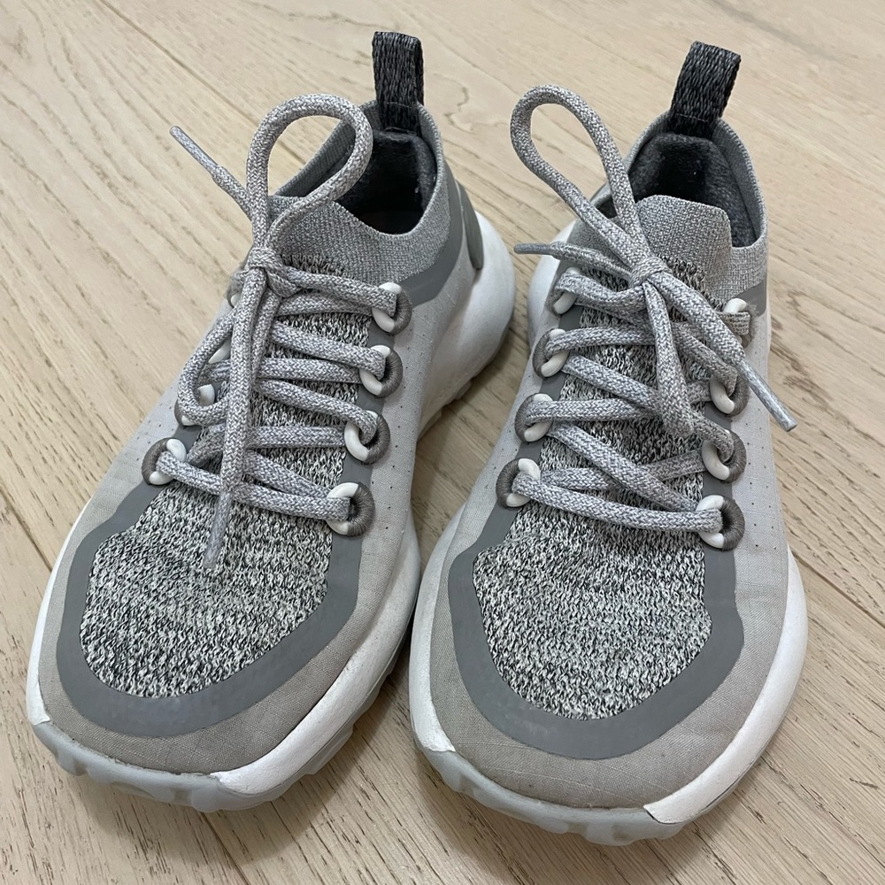 Allbirds trail running SWT shoes - women’s 5